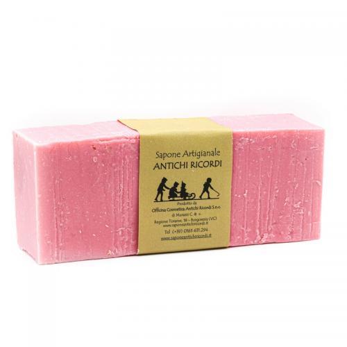 SAVON ARTISANAL À LA FLEUR DE LOTUS