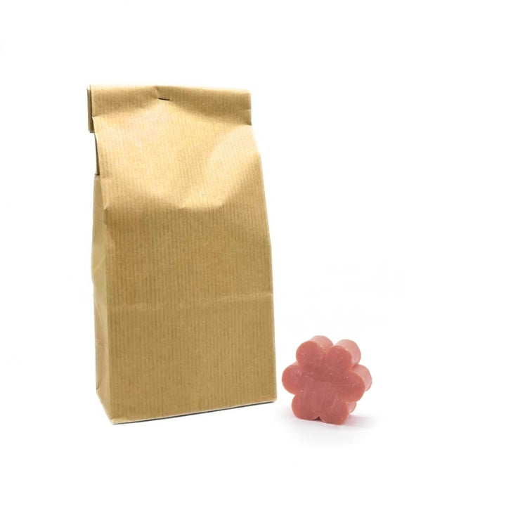 15 SAVONS AU THÉ NOIR ET À LA BERGAMOTE – PETITS FORMES DE PIN ET D'ÉTOILE