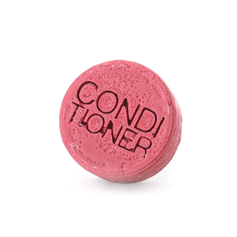 SOLID CONDITIONER FOR SMOOTH AND FINE HAIR WITH LILAC FLOWER AND CORK BAR SAVER