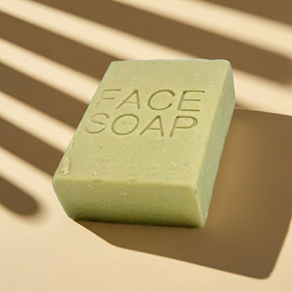 LATTE DETERGENTE VISO SOLIDO PELLI IMPURE ALLO ZOLFO - Da 50 g  Packaging in cartoncino riciclabile